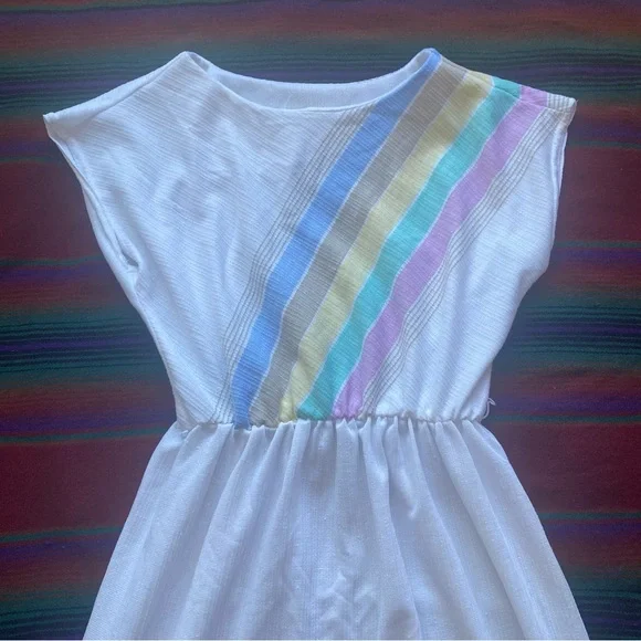 VTG Fashion Place polyester Union Made Dress! White with Pastels. USA. Size 10p. - Picture 8 of 15
